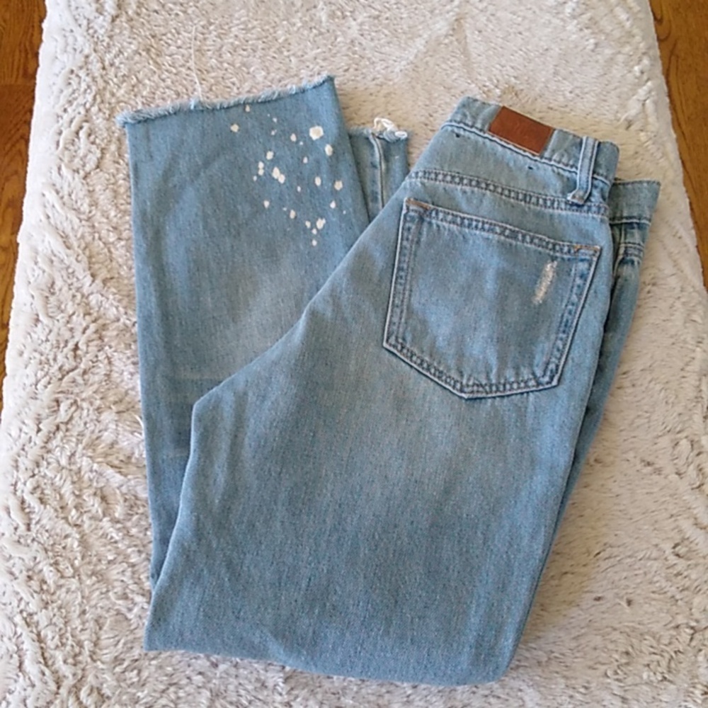 BDG Distressed Jeans - Picture 16 of 16